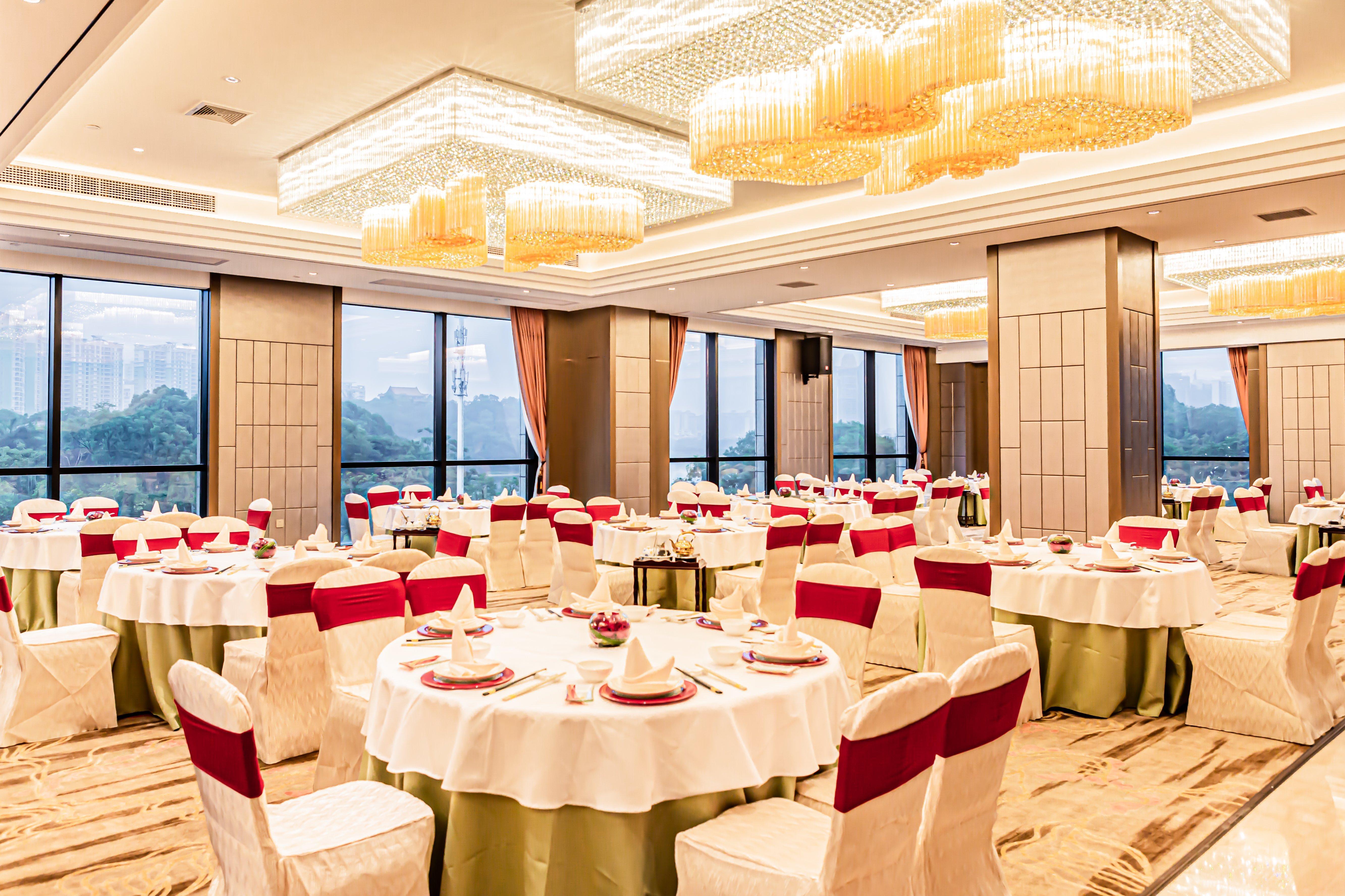 Hualuxe Yangjiang City Center Exterior foto